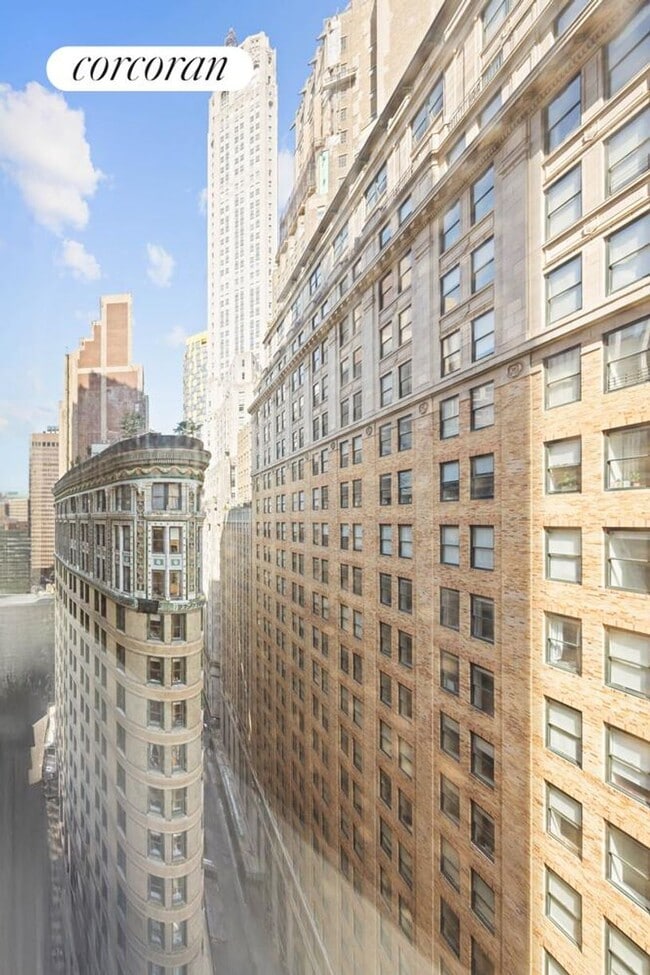 Building Photo - 75 Wall St
