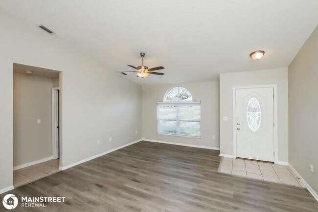 Foto del edificio - 250 Bayshore NW Avenue, Palm Bay, FL 32907