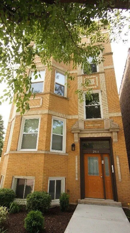 Building Photo - 3136 W Logan Blvd