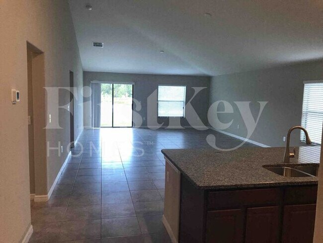 Foto del edificio - 9747 Sage Creek Dr