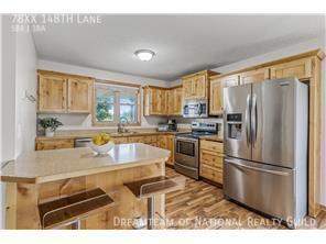 Primary Photo - GORGEOUS 5/3 IN AMAZING NEIGHBORHOOD NEAR ...