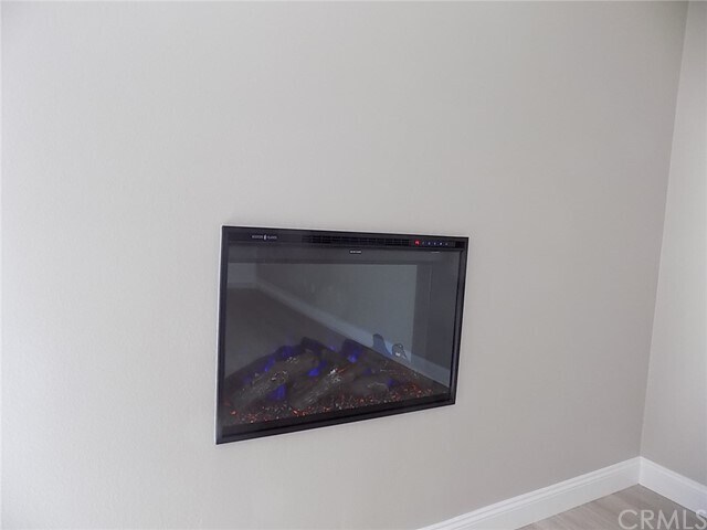 Foto del edificio - 4675 Maxwell Ct