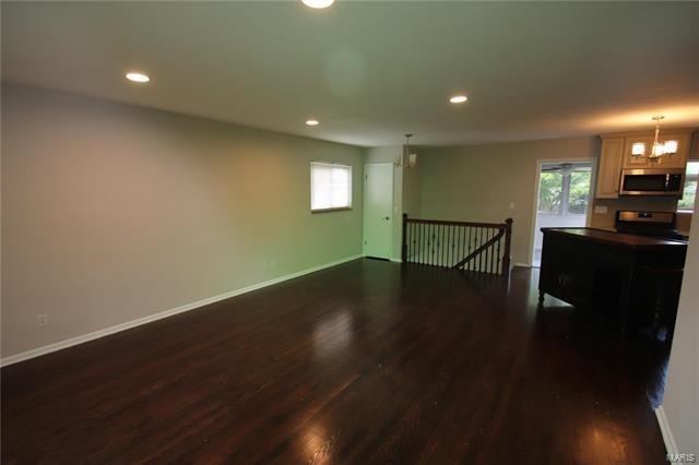 Building Photo - 7489 Teasdale Ave