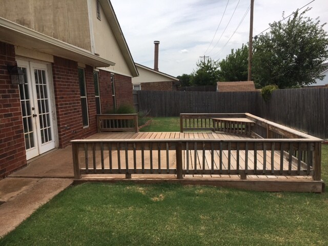 Foto del edificio - 2025 Silvertree Ln