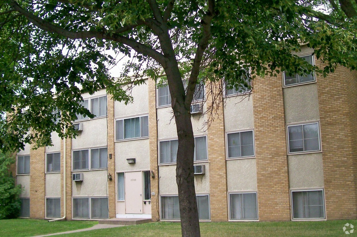 Foto del edificio - 2200 7th St NE