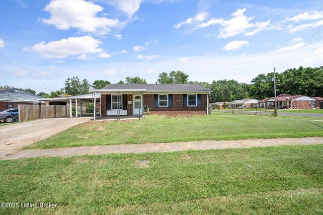 Building Photo - 5417 Cedarwood Dr