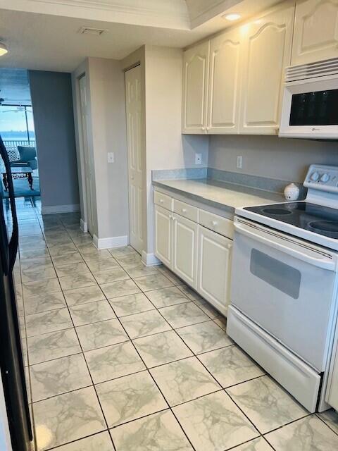 Foto del edificio - 300 S Sykes Creek Pkwy