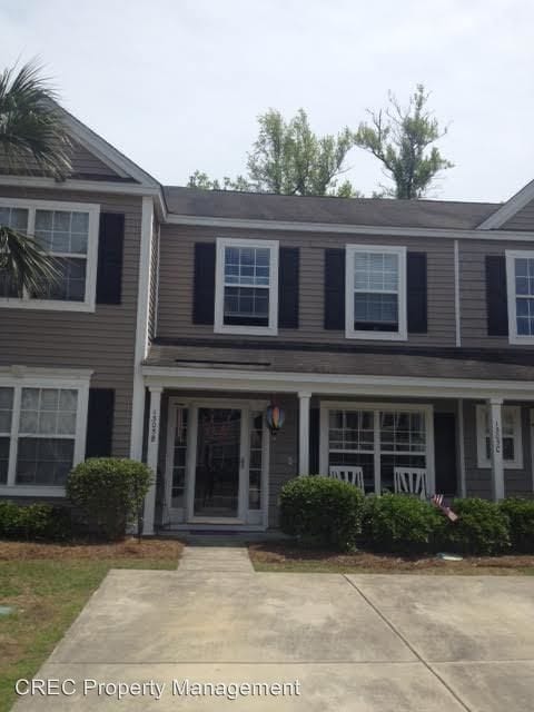 Primary Photo - 1305 Island Club Dr