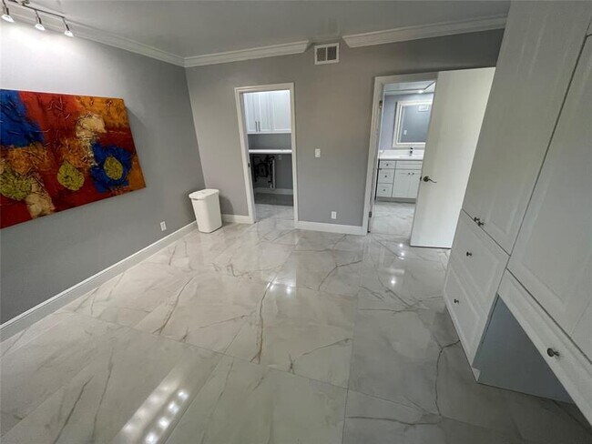 Foto del edificio - 649 W Oakland Park Blvd