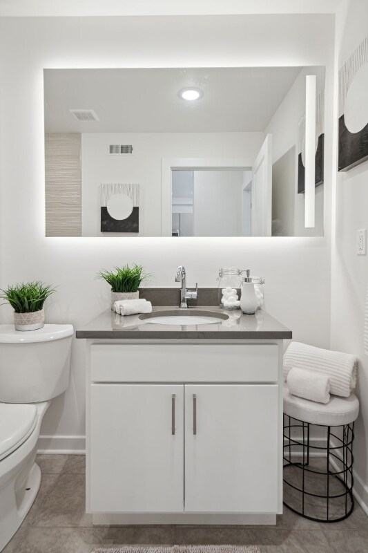 Foto del edificio - 4442 Ridge Ave