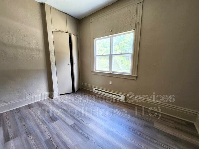 Building Photo - 1259 Chartiers Ave