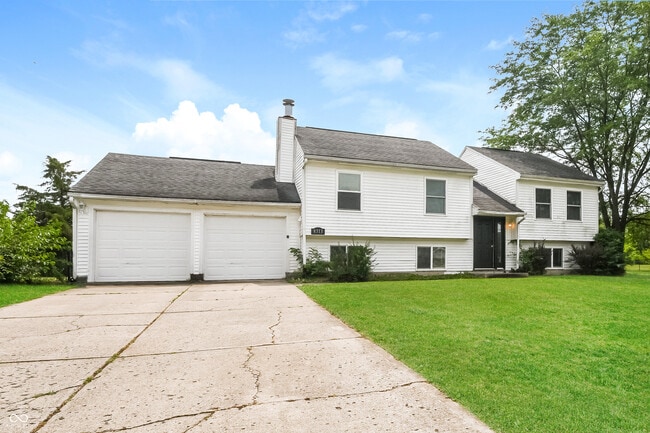 Building Photo - 8313 Castle Farms Rd