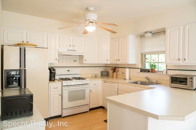 Building Photo - 3 br, 2 bath House - 1263 Maple Glen Circle