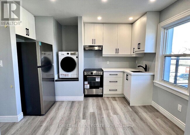 Photo du bâtiment - 16 Nassau St