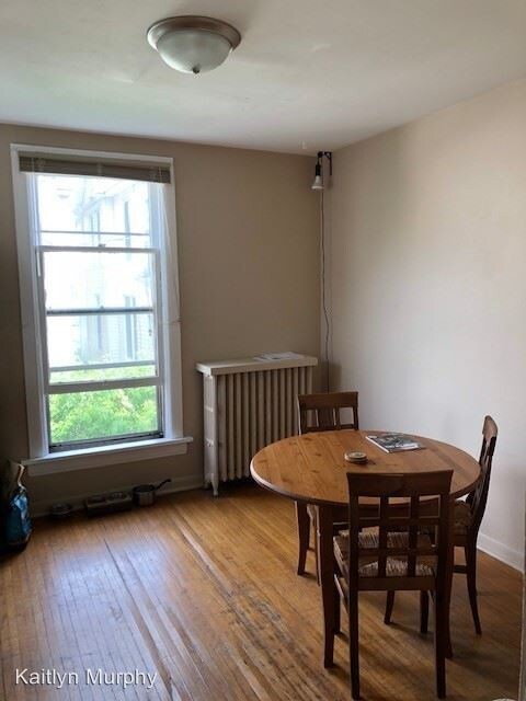 Foto del edificio - 15-17 N 15th Ave E