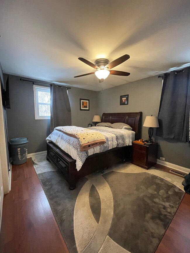 Building Photo - 16404 Craig Dr