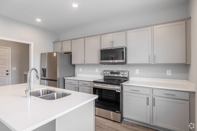 3BR, 2.5BA - Maple - 1,816SF - Kitchen - 2762 Residences