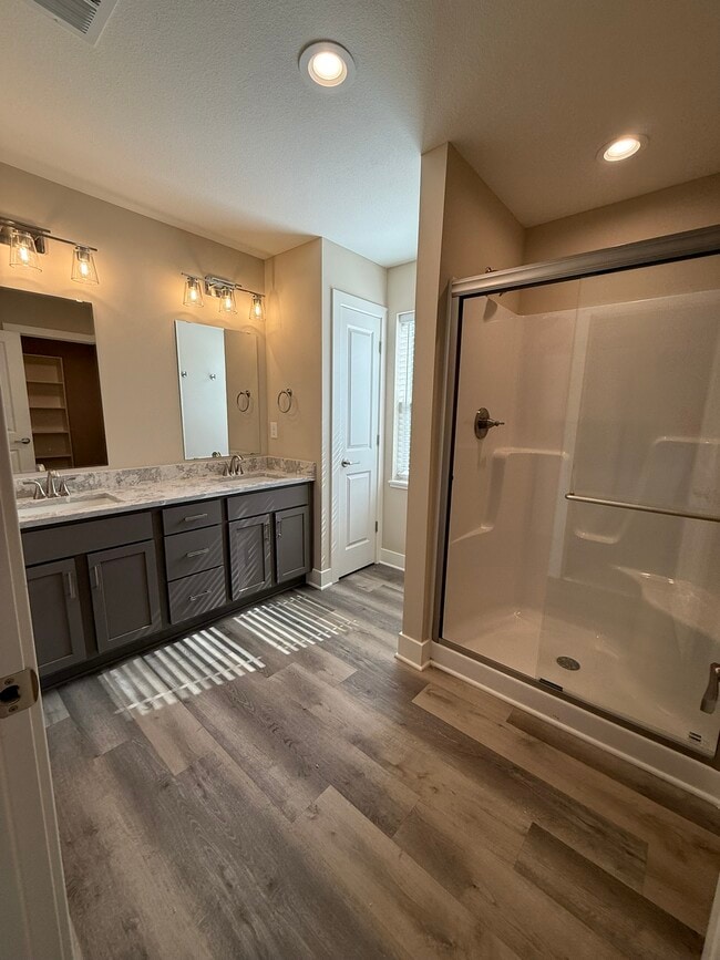 Building Photo - 8530 Kickapoo St