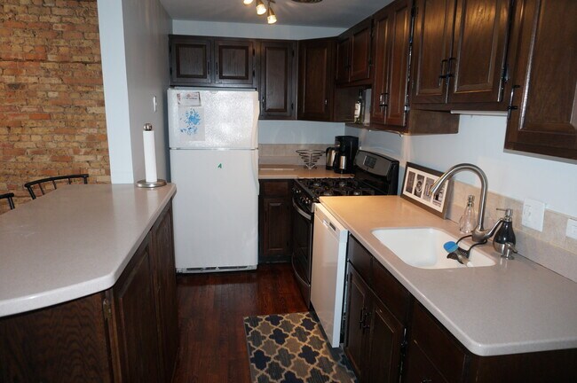 Foto del edificio - 2950 N Halsted St