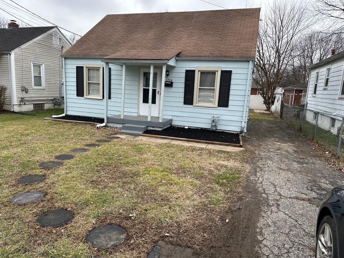 Foto principal - 1224 Weller Ave