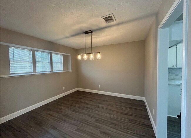 Foto del edificio - 1601 Washington Dr