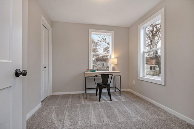office/bedroom 1 - 1116 36th St SW
