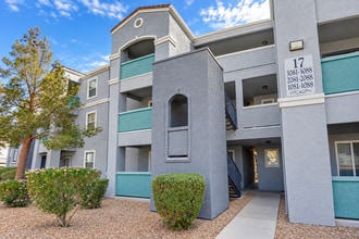 Building Photo - 6955 N Durango Dr