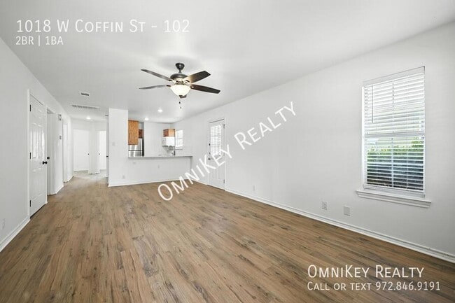 Building Photo - 1018 W Coffin St