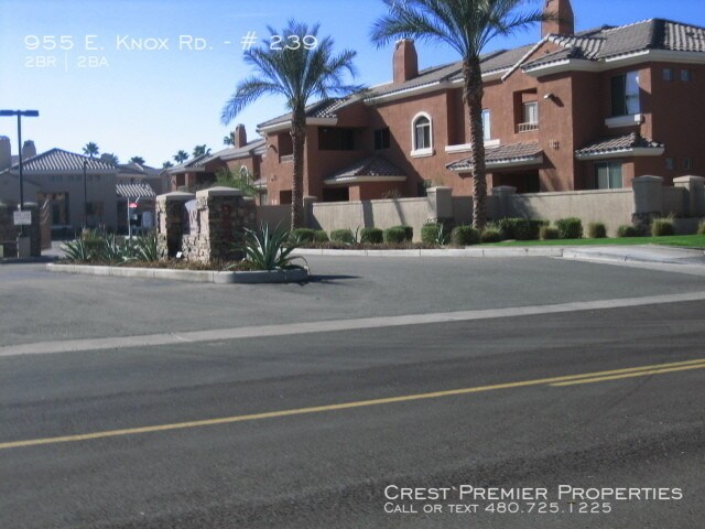 Primary Photo - 955 E Knox Rd