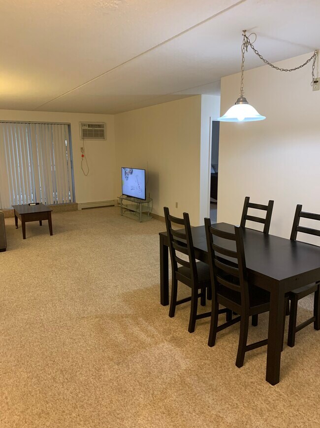 Foto del edificio - 303 Lowell St