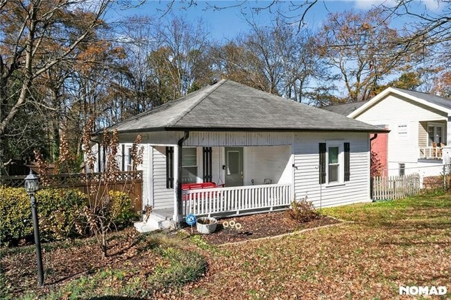 Foto del edificio - 2218 Dunseath Ave NW