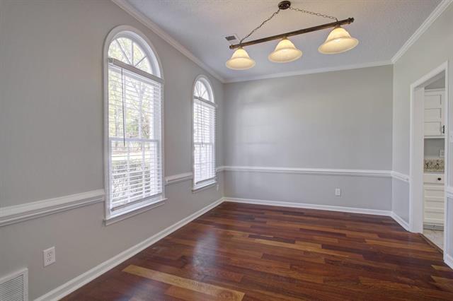 Foto del edificio - 5707 Chester St