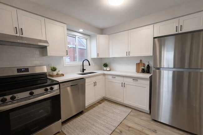 Building Photo - 105 Morgan Avenue Kitchener Ontario N2A 2M4