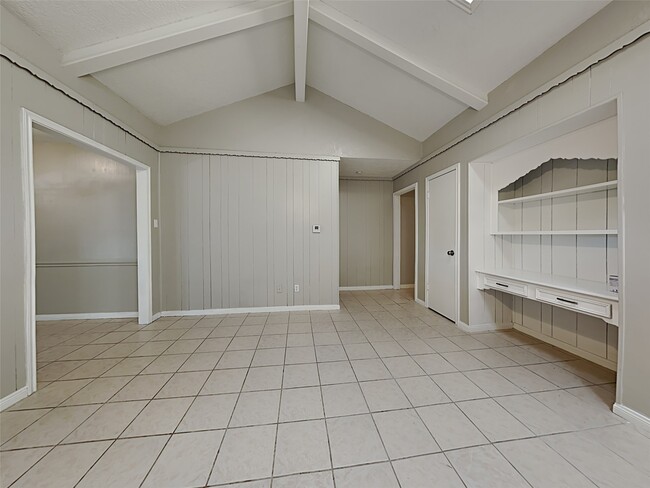 Foto del edificio - 16362 Brinkwood Dr