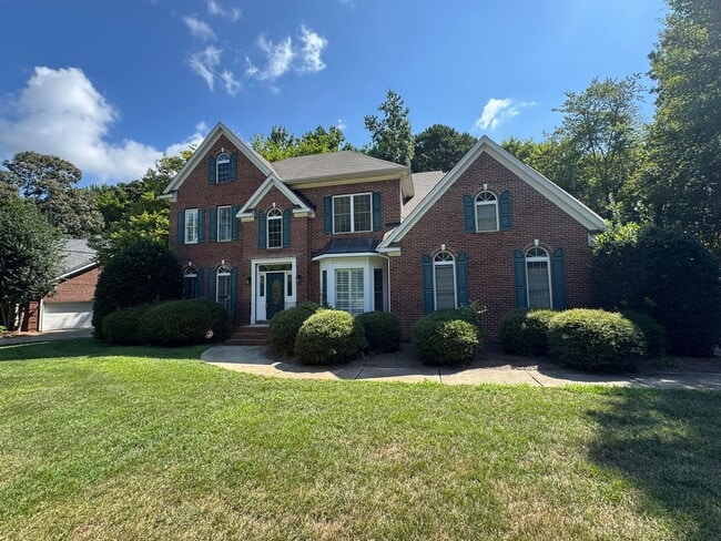 Building Photo - 7127 Weddington Brook Dr