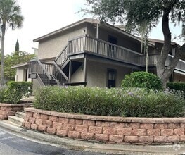 Building Photo - 6326 Newtown Cir