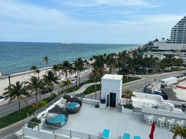 Building Photo - 209 N Fort Lauderdale Beach Blvd