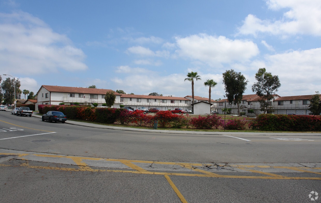 Primary Photo - The Garden Apartments