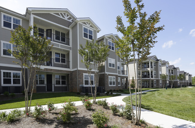 Bridgeway Apartment Homes Exterior - Bridgeway Chattanooga Apartment Homes