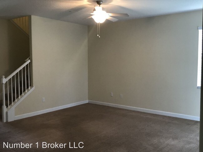 Foto del edificio - 6411 Point Hancock Dr