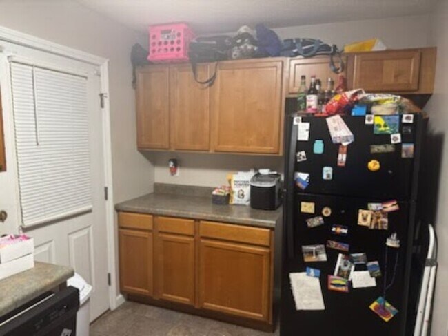 Foto del edificio - 322 N Ferne Clyffe Rd