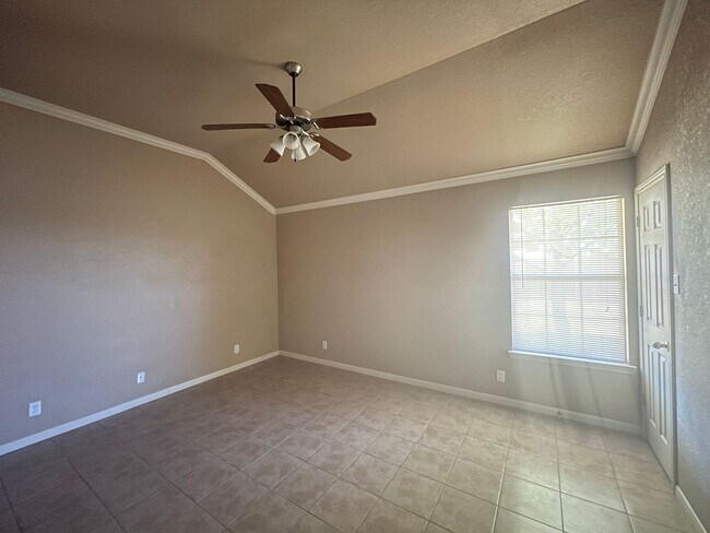 Foto del edificio - 1310 Powder River Dr