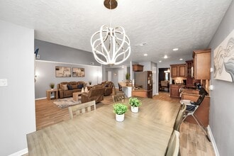 Building Photo - 12711 Laurel Bank Way