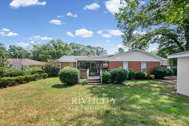 Photo - RENOVATED GEM IN PREMIUM IN 38118- SECTION 8 WELCOMED!!!!!! House