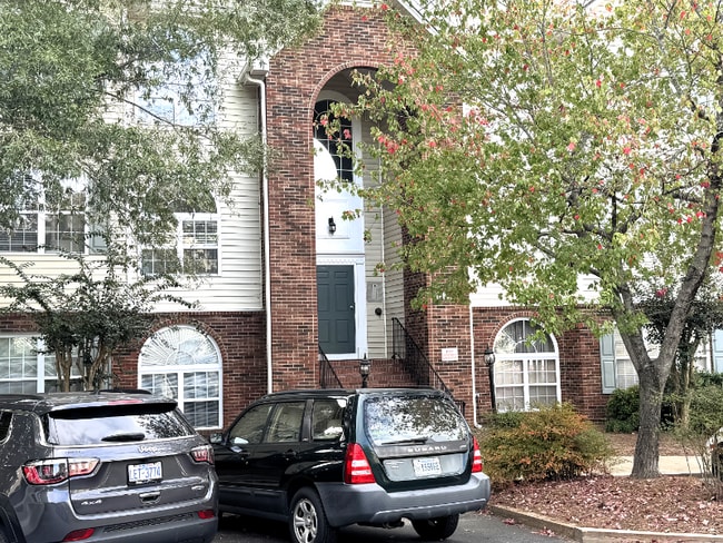 Building Photo - 3713 Morris Farm Dr