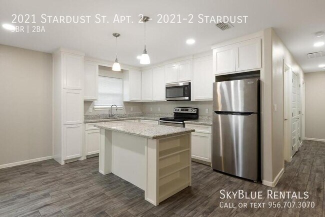 Foto del edificio - 2021 Stardust St