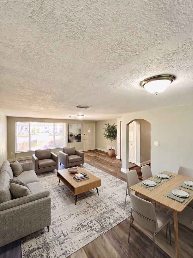 Foto del edificio - 1649 Dartmouth Dr