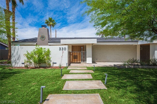 Foto del edificio - 330 E Country Club Dr