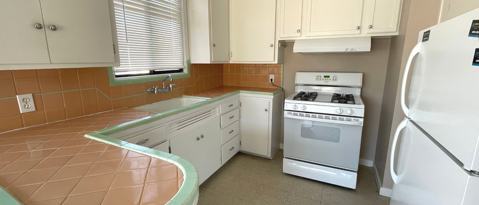 Foto del edificio - 221 Mosswood Way