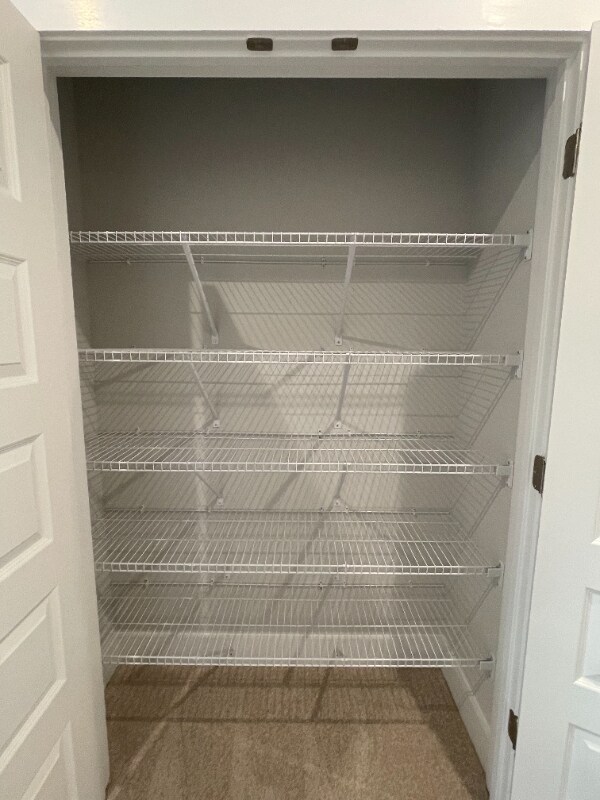 Foto del edificio - 9475 Pinkman Rd